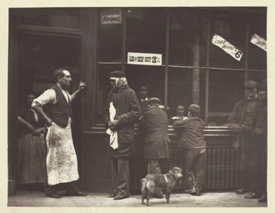Um Lar de Condenados, 1881. de John Thomson