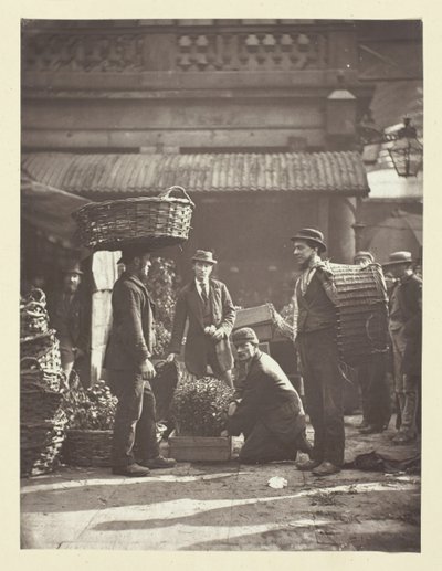 Covent Garden Labourers, 1881. de John Thomson