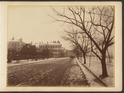 [Estrada com neve]. de John Thomson