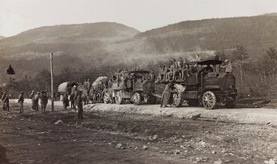Álbum "Meine weltkriegs - Erinnerungen South-West Front (Caríntia, Itália, Tirol do Sul) (My world war - memories of the South-Western Front in Carinthia, Italy, Trentino-Alto Adige) 31/03/1915-12/11/1918 - Josef Zohles Wien ": veículos militares em Hermag de Josef Zohles