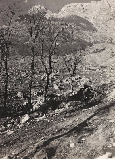 Álbum "Meine weltkriegs - Erinnerungen South-West Front (Caríntia, Itália, Tirol do Sul) (My world war - memories of the South-Western Front in Carinthia, Italy, Trentino-Alto Adige) 31/03/1915-12/11/1918 - Josef Zohles Wien ": zona de guerra (foto a p/b) de Josef Zohles