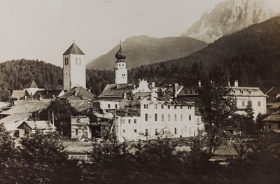 Álbum "Meine weltkriegs - Erinnerungen South-West Front (Caríntia, Itália, Tirol do Sul) (My world war - memories of the South-Western Front in Carinthia, Italy, Trentino-Alto Adige) 31/03/1915-12/11/1918 - Josef Zohles Wien ": ver Dobbiaco depois da bomba de Josef Zohles