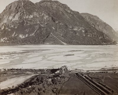 Álbum "Meine weltkriegs - Erinnerungen South-West Front (Caríntia, Itália, Tirol do Sul) (My world war - memories of the South-Western Front in Carinthia, Italy, Trentino-Alto Adige) 31/03/1915-12/11/1918 - Josef Zohles Wien ": o Tagliamento (foto a p/b) de Josef Zohles
