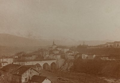 Álbum "Meine weltkriegs - Erinnerungen the South-West Front (Carinthia, Italien, South Tyrol) (A minha guerra mundial - memórias da Frente Sudoeste na Carinthia, Itália, Trentino Alto Adige) 31 / III / 1915-12 / XI / 1918 - Josef Zohles Wien ": vista de To de Josef Zohles