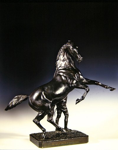 The Rearing Thoroughbred and Groom (bronze) de Joseph Edgar Boehm