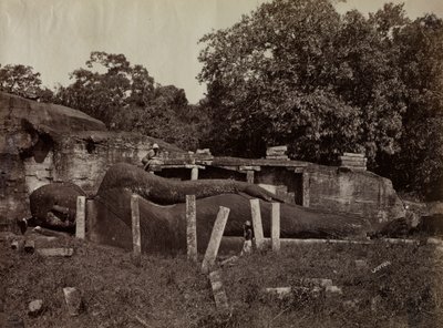 O Buda Paranirvana, Galle Vihara, Polonnaruwa, Ceilão de Joseph Lawton