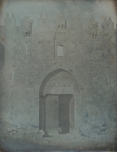 Porta de Damasco, Jerusalém, 1842-44. de Joseph Philibert Girault De Prangey