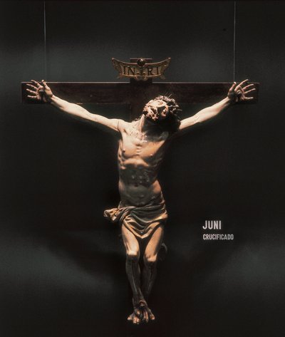 Crucificação. Escultura de Juan de Juni (1507-1577). Escultura em madeira. de Juan de Juni