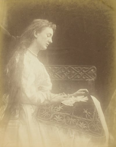 Elaine, c. 1874. de Julia Margaret Cameron