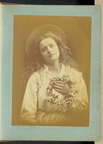 [Porque eu vou ser a Rainha de maio, Mãe, eu vou ser a Rainha de maio".] de Julia Margaret Cameron