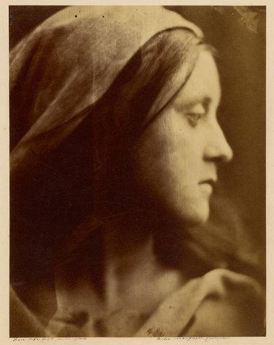 [Estudo para uma Sagrada Família]. de Julia Margaret Cameron