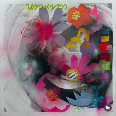 em flor, 2025 (técnica mista sobre papel) de Kathy Dunaway