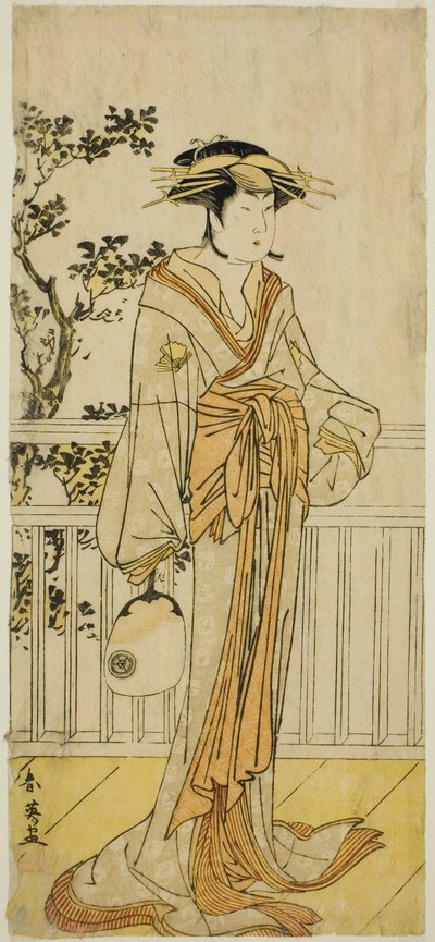O ator Iwai Hanshiro IV como Okumi da Loja de Fãs Mieido () na peça Sanjuk-koku Yobune no Hajimari (), representada no Teatro Ichimura () no quinto mês de 1789 () de Katsukawa Shun