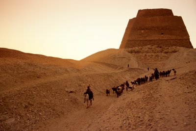 Pirâmide de Meidum,Antigo Reino do Egipto; Pastores; Egipto de Kenneth Garrett