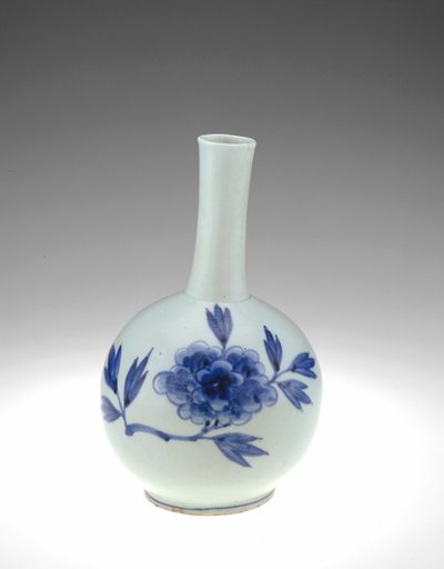 Frasco Punwon, província de Kyonggido, período Chosan (porcelana com pigmento de cobalto sob esmalte claro incolor) de Korean School