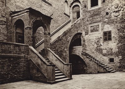 Itália: Cortona, Palazzo Pretorio (foto p/b) de Kurt Hielscher