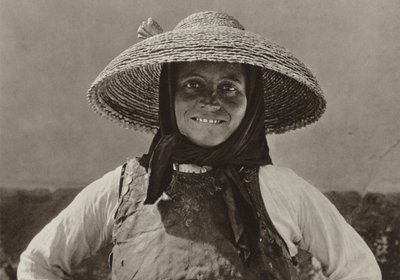 Roménia: Liebling, Suabian woman (foto a p/b) de Kurt Hielscher