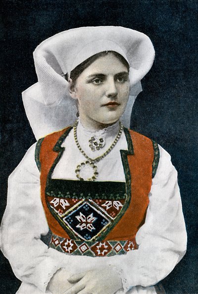 Mulher com traje nacional norueguês, c1890 de L Boulanger
