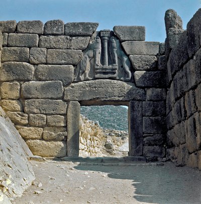 A Porta dos Leões: local da antiga cidade de Micenas, no Peloponeso (1500-1100 a.C.) Grécia de Late Helladic Period Mycenaean