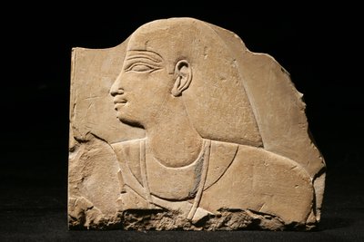 Mentu-em-hat, final da 25ª Dinastia-início da 26ª Dinastia, c.660-650 aC (calcário) de Late Period Egyptian