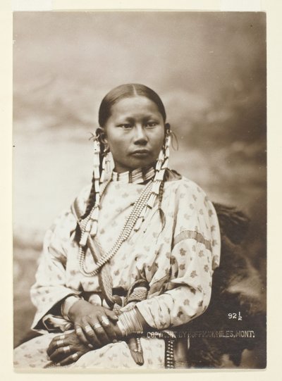 Spotted Fawn, noiva Cheyenne, 1879. de Laton Alton Huffman