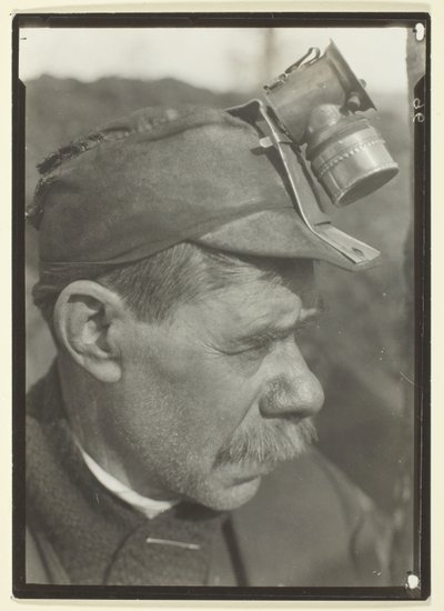 Eslavo, capataz numa mina de carvão da Pensilvânia de Lewis Wickes Hine