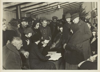 Cheques de ajuda da WPA concedidos a mineiros desempregados, Scott