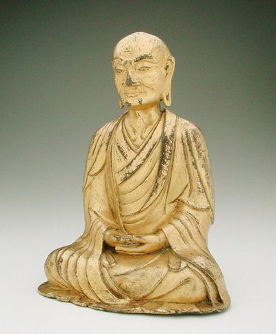 Figura de um lohan sentado (bronze dourado) de Liao Dynasty Chinese School