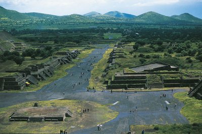 México, Bacia do México, Cidade do México, Teotihuacan (Cidade dos Deuses), Pirâmide da Lua e Avenida dos Mortos de Unbekannt Unbekannt
