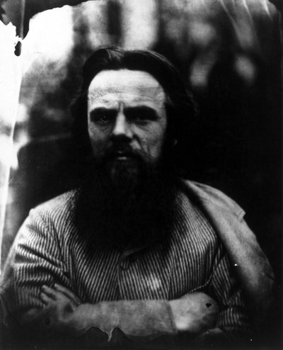 Fotografia de Holman Hunt com a cara cheia