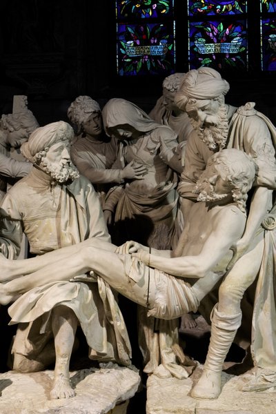 O sepultamento e o desmaio da virgem de Ligier Richier