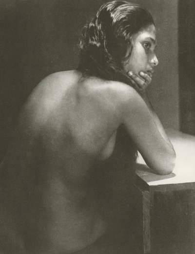 Nu (foto a p/b) de Lionel Wendt