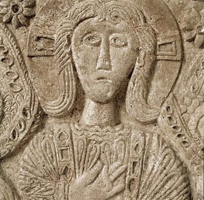 Arqueologia da Idade Média (Idade Média). Arte bárbara da Lombardia: detalhe de Cristo, baixo relevo do altar do Duque Rachis. Escultura, arte lombarda, 737-744. Cividale del Friuli, Museu Chretien, tesouro da catedral. de Lombard School