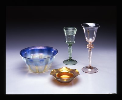 Conjunto de copos de Louis Comfort Tiffany