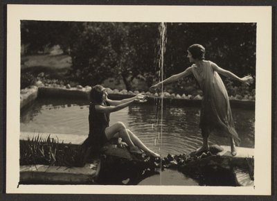 [Dançarinos na piscina]. de Louis Fleckenstein