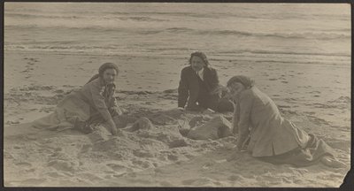 [Figuras numa praia]. de Louis Fleckenstein