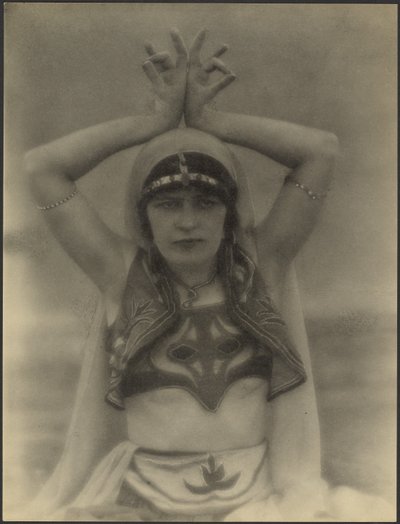 Nautch Girl de Louis Fleckenstein