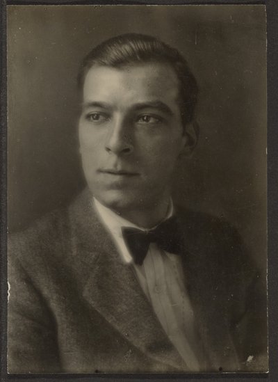 [Jovem com laço]. de Louis Fleckenstein