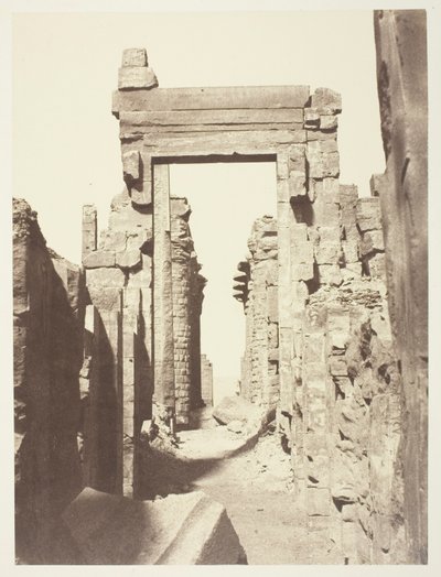 Karnac, Grande Avenida do Milieu des Ruines, entrada leste de Louis de Clercq