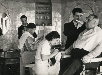 Barbearia e manicura de Luigi Leoni