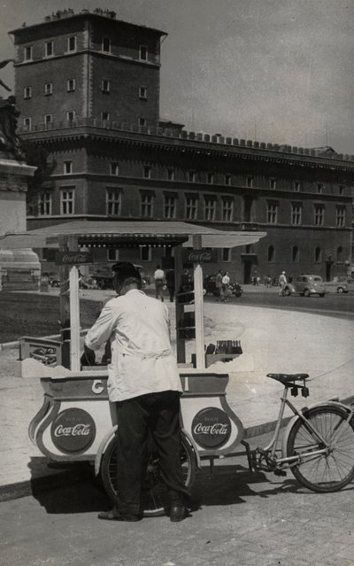 Vendedor ambulante de gelado na Piazza Venezia, Roma de Luigi Leoni