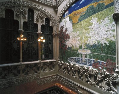 Mosaiques, Casa Nava (1901-1907), a Reus - DOMENECH I MONTANER, Lluis (1850-1923). Casa Navas. 1901-1907. ESPANHA. Reus. Casa Navas. Decoração interior em mosaico. Modernismo. Arquitetura. de Luis Domenech i Montaner