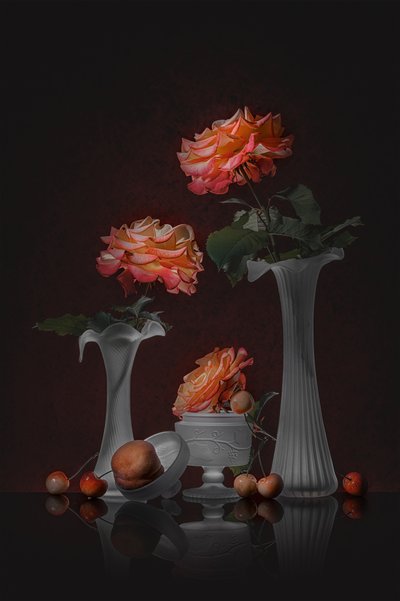 Elegante natureza-morta com rosas de Lydia Jacobs
