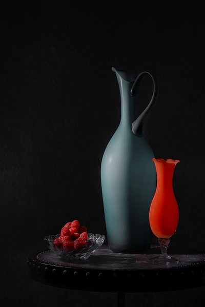 Jarras elegantes e framboesas de Lydia Jacobs