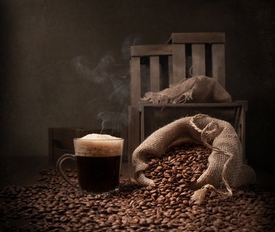 Natureza morta com café quente de Margareth Perfoncio