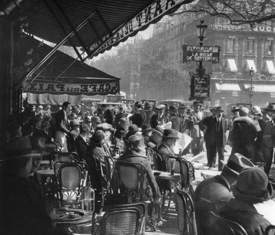 Café da Paz, Paris, 1937 de Martin Hurlimann