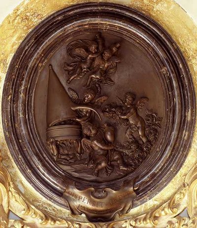 Putti Destilação de Rosas de Massimiliano Benzi Soldani