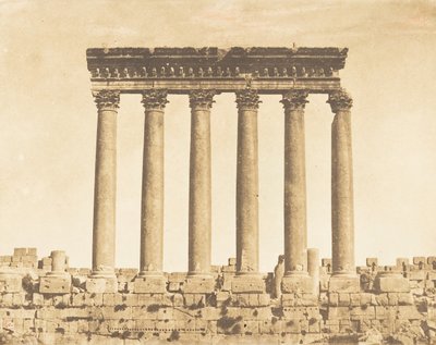 Colonnade of the Temple of the Sun, Baâlbek Heliopolis, 15 de setembro de 1850. de Maxime Du Camp