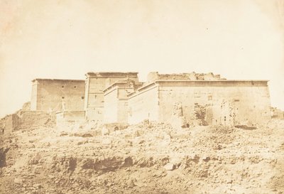 Complexo do Templo de Isis em Philae - Vista tirada do norte, abril de 1850. de Maxime Du Camp