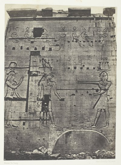 Grande Templo de Ísis em Filo, segundo pilone; Núbia, chapa 74 do álbum "Egypte, Nubie, Palestine et Syrie" (1852) de Maxime Du Camp